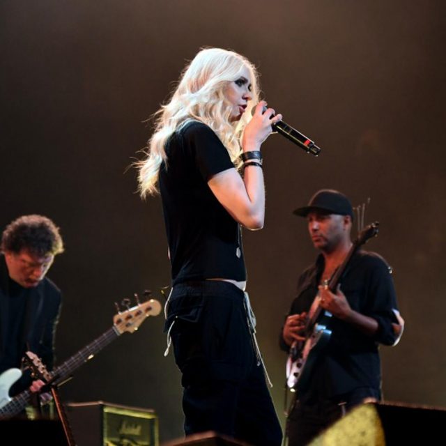 「音楽で判断して」テイラー・モムセン、ロックミュージックにおける女性差別に持論