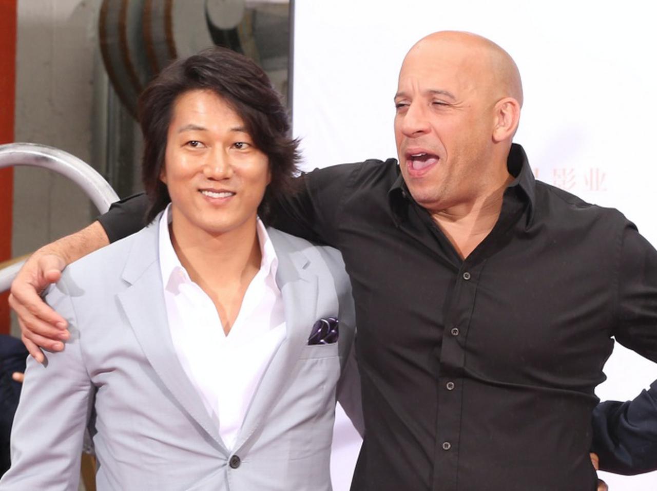 『ワイルド・スピード9』、新映像で復活のハンとファミリーが再会