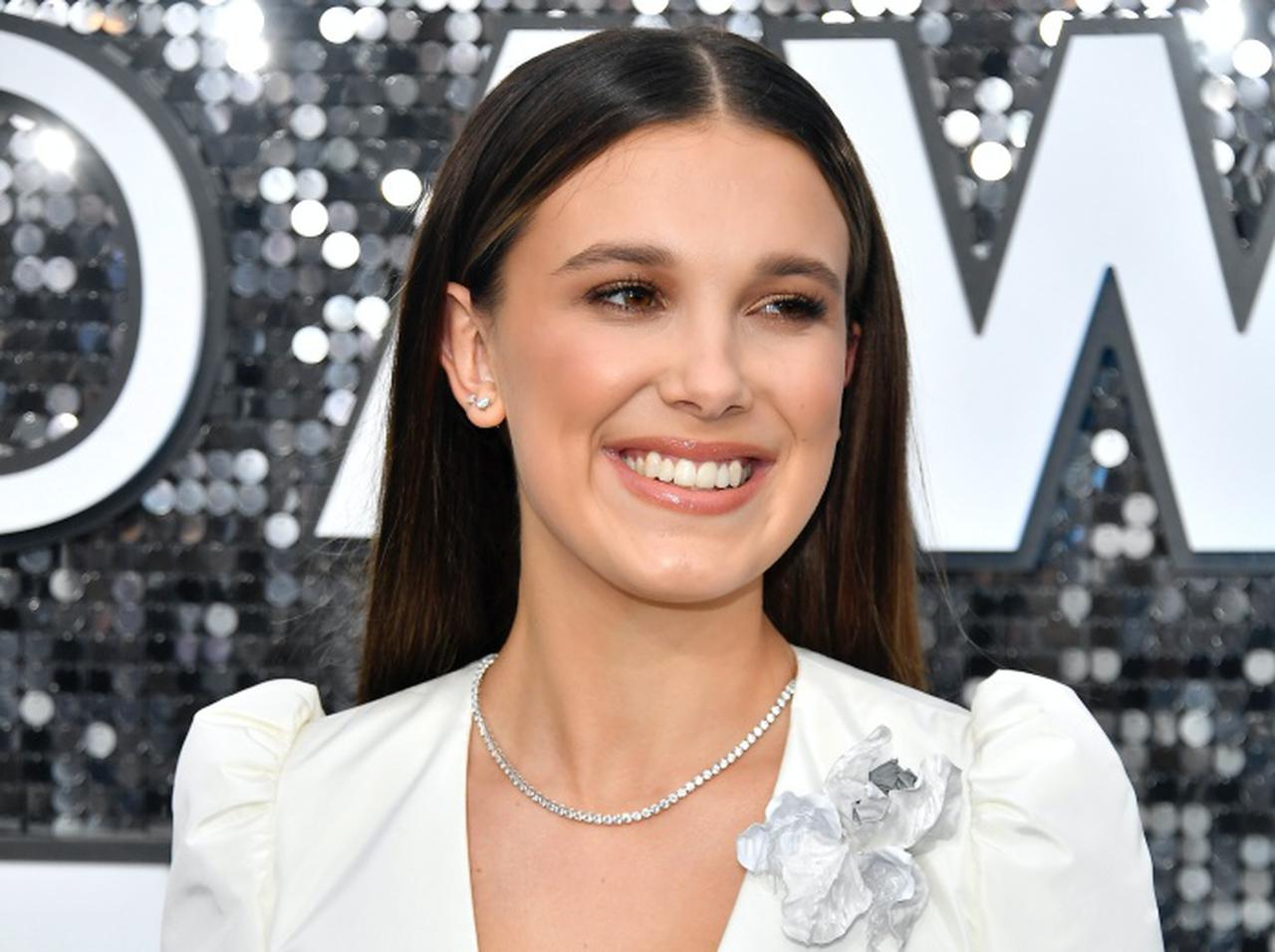 「偏見やステレオタイプに立ち向かい続けていきます」ミリー・ボビー・ブラウンが女性たちに感謝のスピーチ