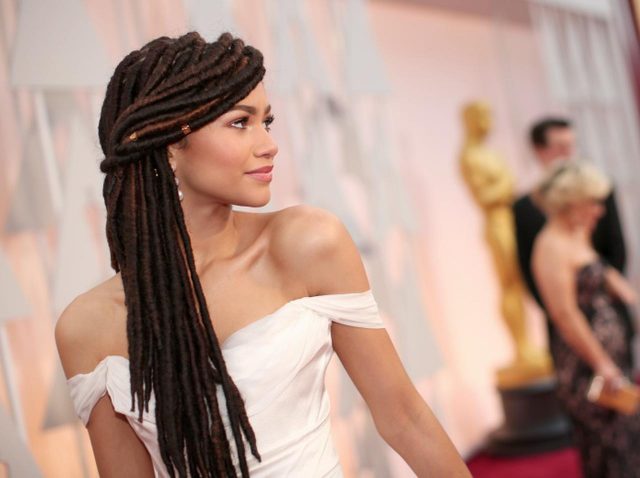 ゼンデイヤ、黒人の伝統的なヘアスタイルをからかわれた時を振り返る