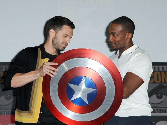 ファルコンとウィンター・ソルジャーの関係は、セバスチャン・スタンとアンソニー・マッキーの関係にインスピレーションを受けている