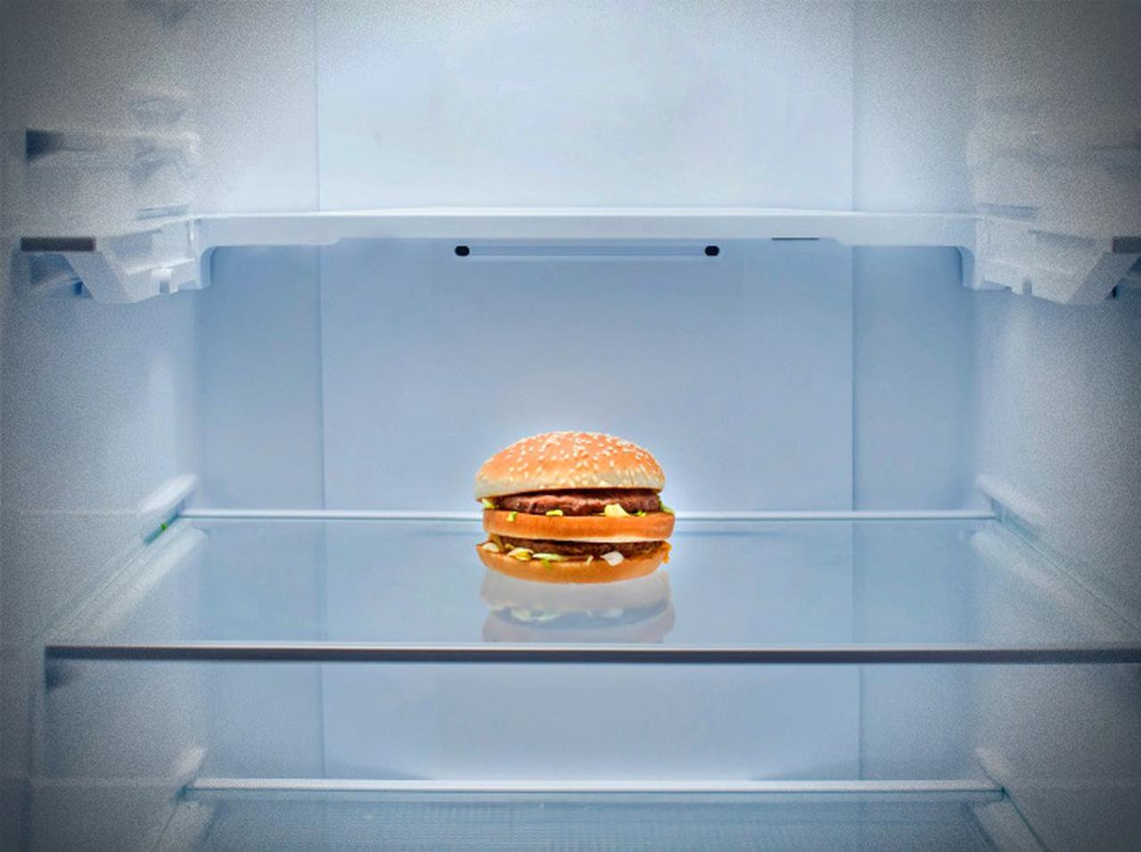 マクドナルドの冷凍庫で「発見されたモノ」に背筋が凍る