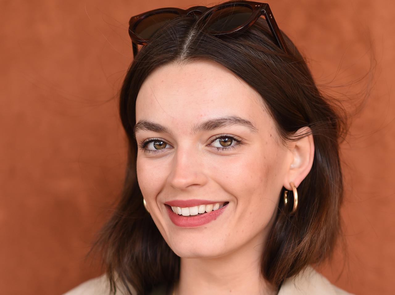 『セックス・エデュケーション』エマ・マッキー、生まれも育ちもフランスって知ってた?【特集】