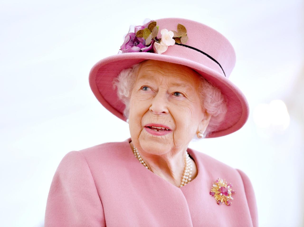 エリザベス女王に10人目のひ孫誕生！孫ザラ・ティンダルが浴室で緊急出産