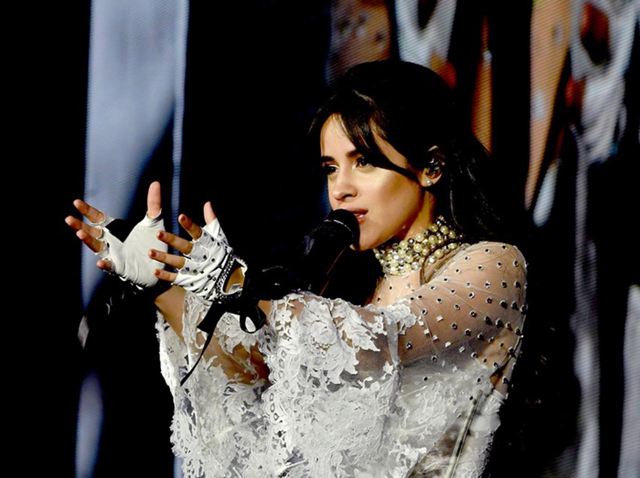 カミラ・カベロ、日本にルーツを持つ女性に影響を受けていた