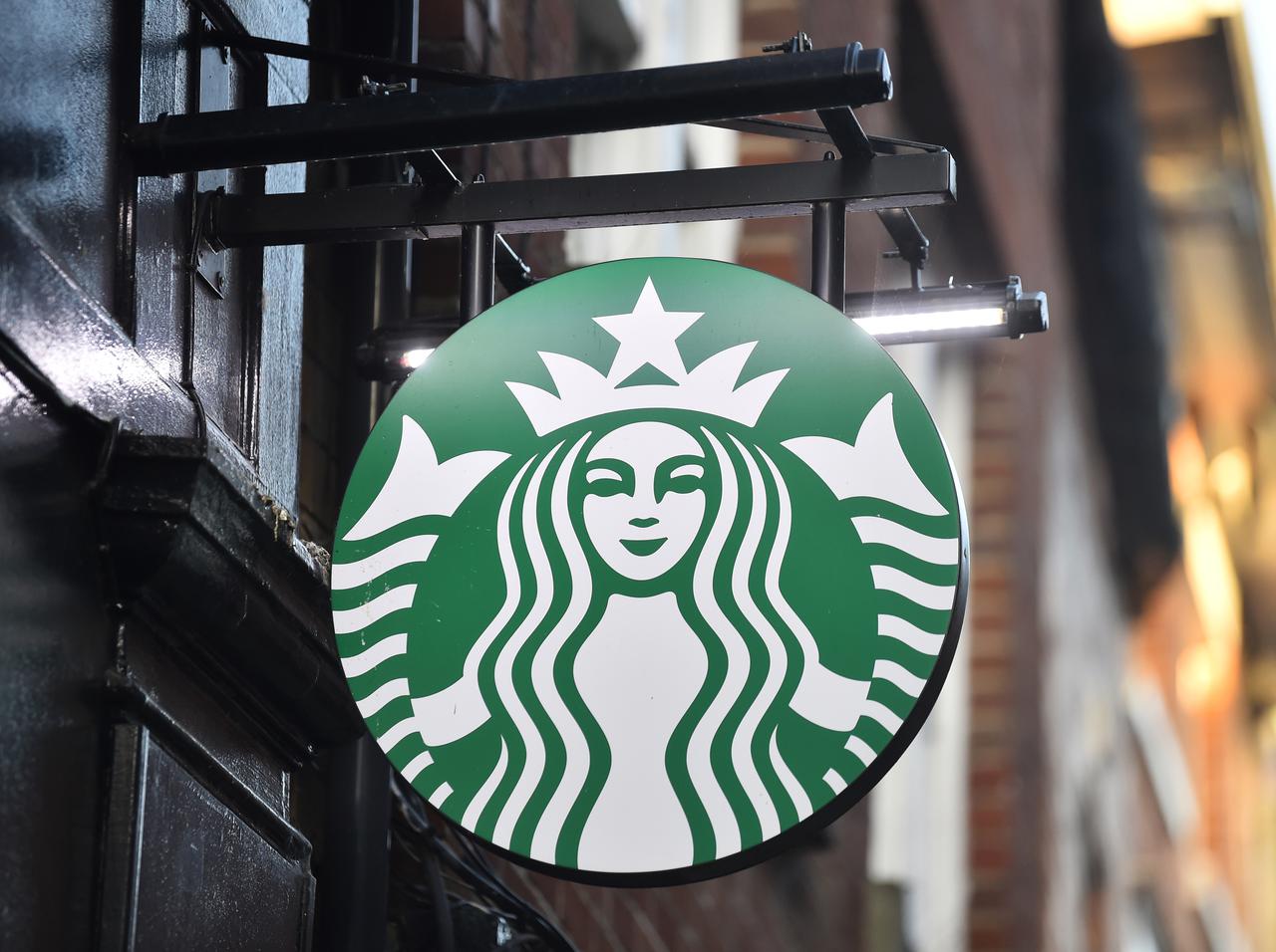 スターバックスがあの人気商品を「手直し」、客への愛が本気