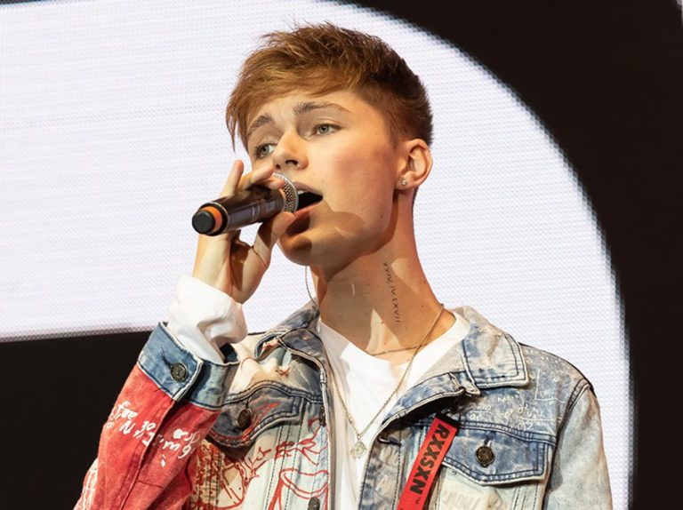 HRVY、最初で最後のオンラインコンサートが決定！スタッフのためにも立ち上がる