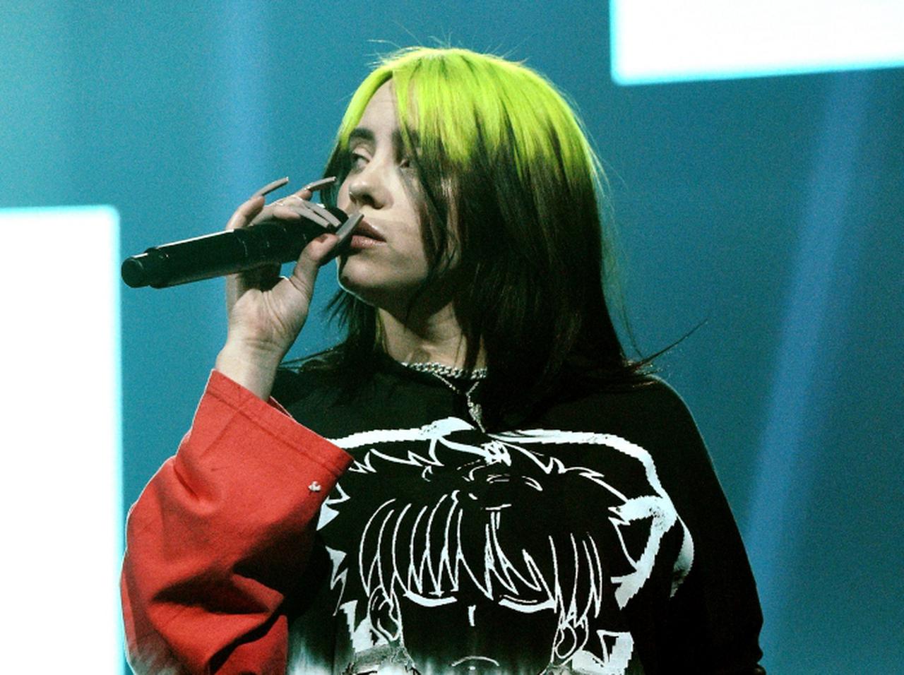 ビリー・アイリッシュが劇的イメチェン!史上最速6分で「いいね」100万超え