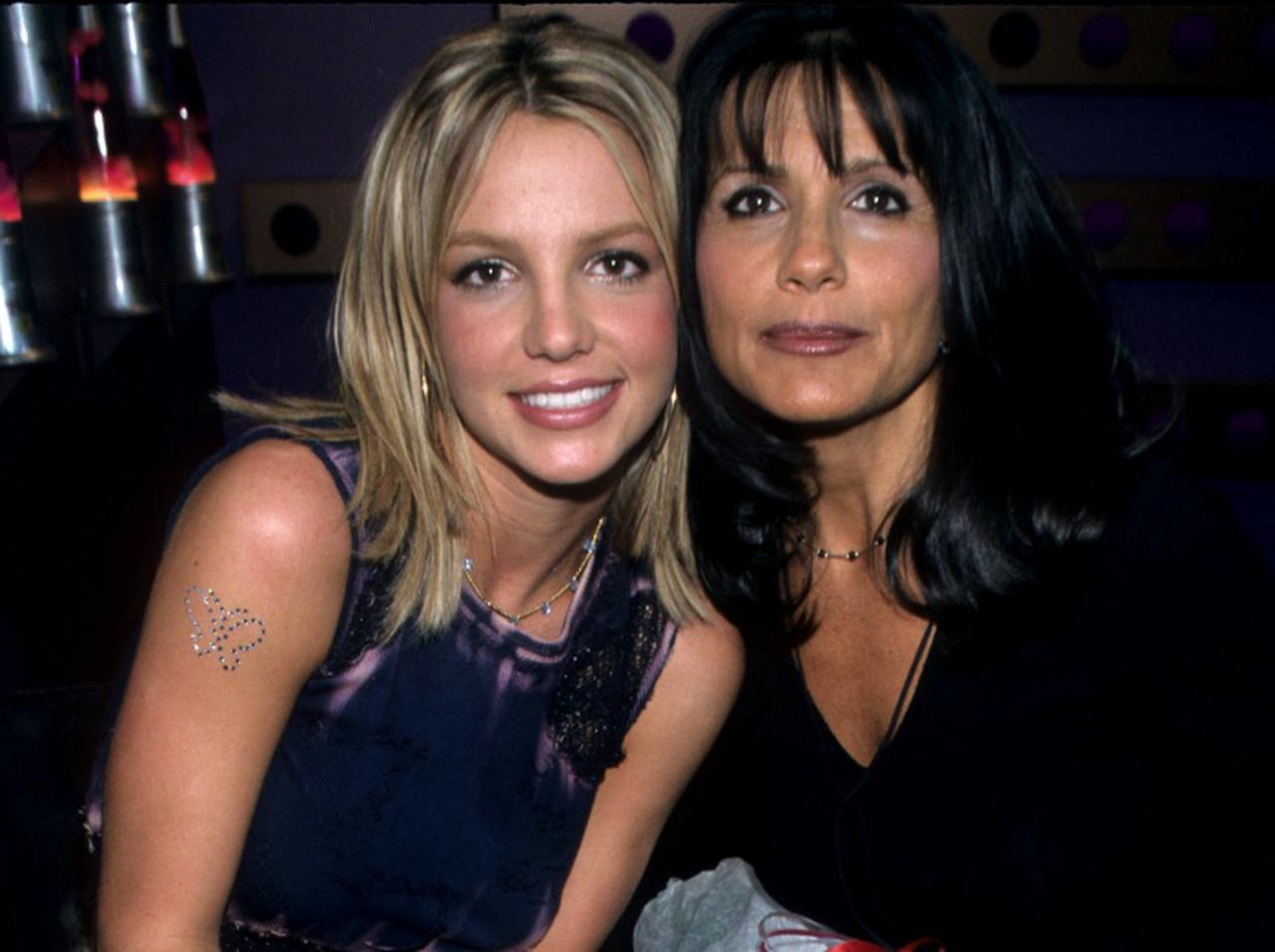 ブリトニー・スピアーズの母、ブリトニーにまた歌ってほしい