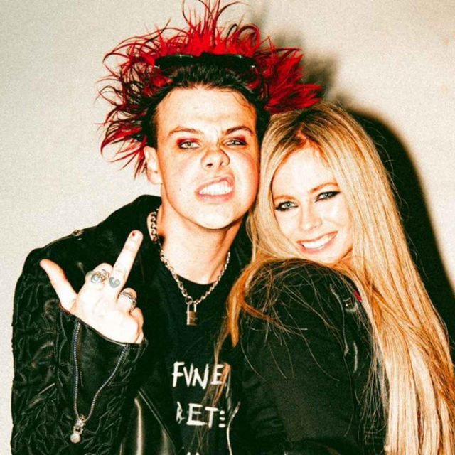 ヤングブラッド 、憧れの「エモ・クイーン」アヴリル・ラヴィーンと共演