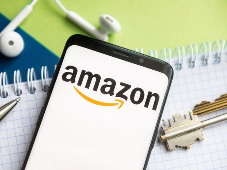 アマゾン、「あの人物」を連想させると不評のロゴをしれっと改変