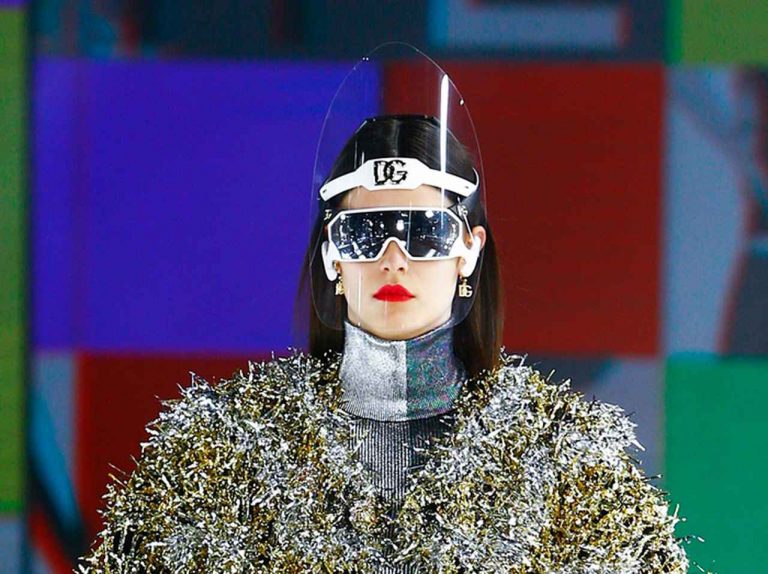 ドルチェ＆ガッバーナ、ラグジュアリーなフェイスシールドを発表