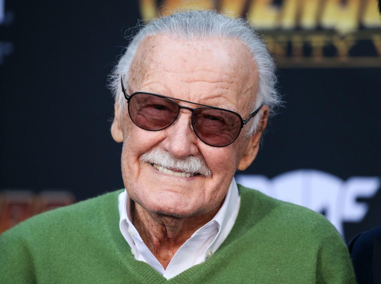 気がついた⁉︎『ワンダヴィジョン』8話には故スタン・リーへのオマージュシーンがあった