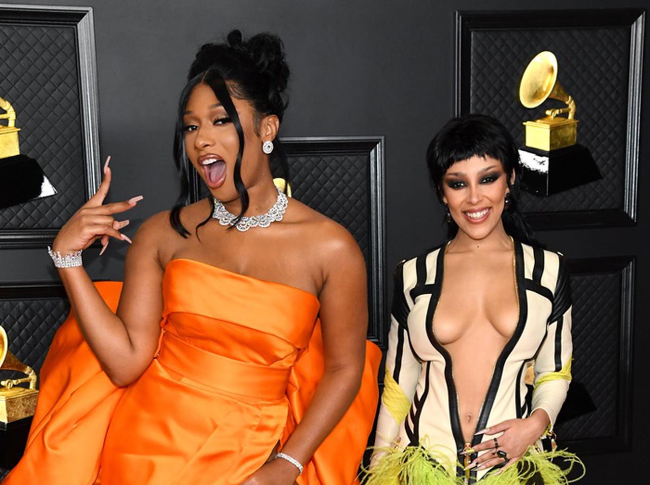 第63回グラミー賞が幕開け!セレブたちレッドカーペットスタイルをお届け【随時更新】