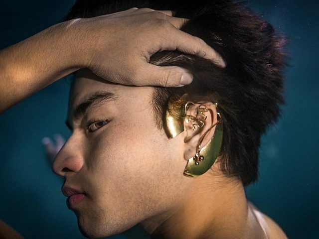 補聴器はカッコよく“魅せる”時代へ！従来のイメージ覆す「イヤーアクセサリー」登場