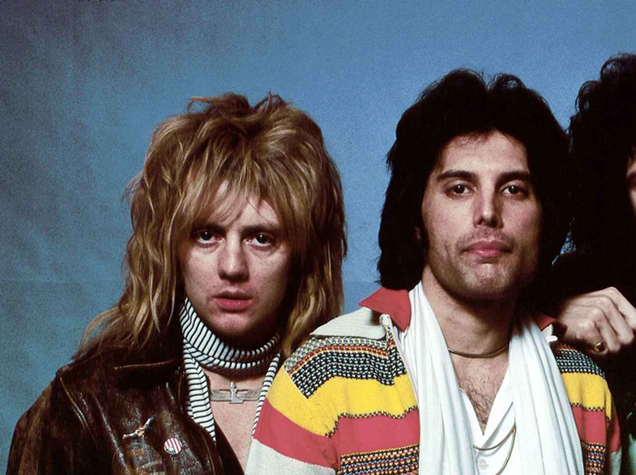 ロジャー・テイラー、フレディ・マーキュリー愛が炸裂!自宅に銅像を設置?