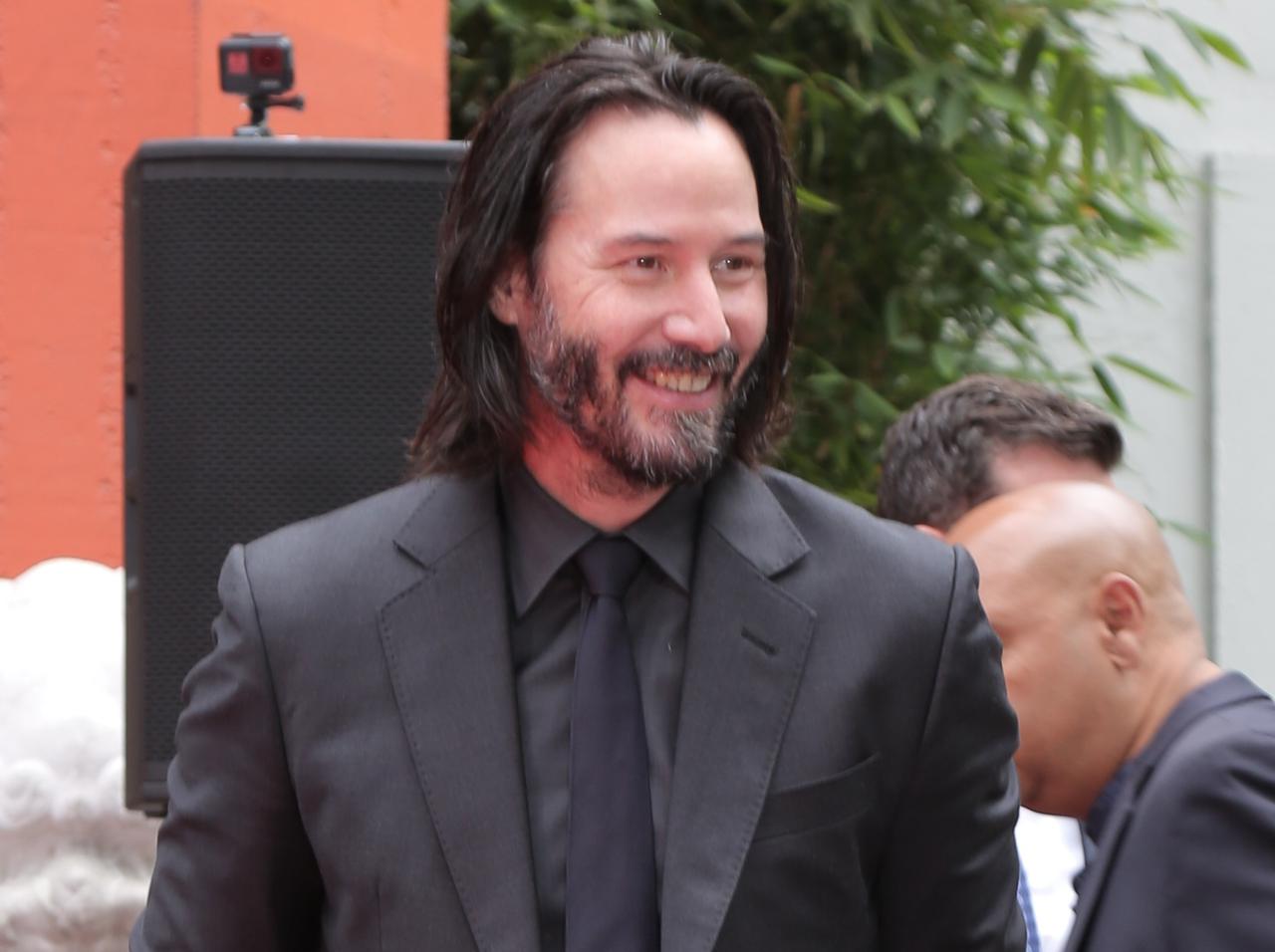 キアヌ・リーブス、撮影の契約内容で「ほぼいつも破っちゃうこと」に愛を感じる