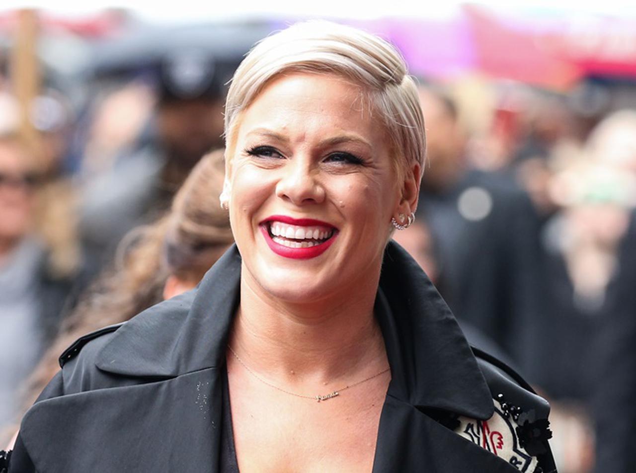 ピンク、保護犬を迎えるも名前のクセが強い