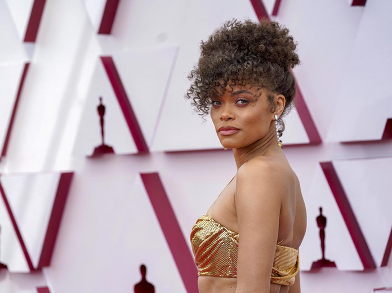 アンドラ・デイ、オスカーでは異例のセクシーな衣装はビリー・ホリデイへのオマージュ