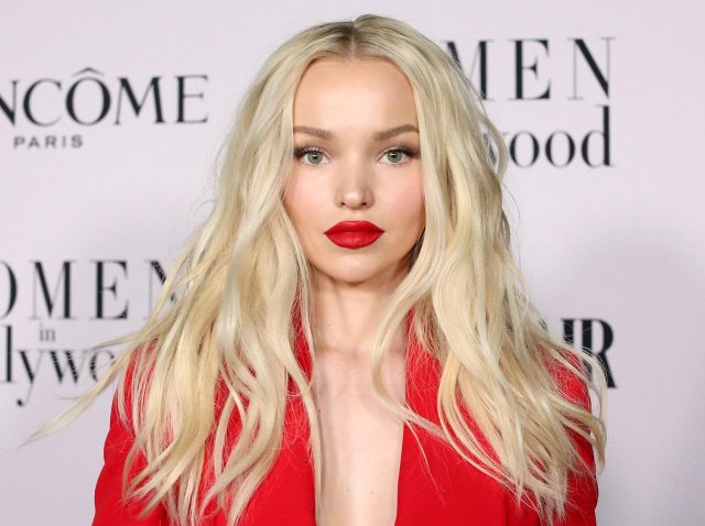 ダヴ・キャメロンが持ち歩くコスメは？必ずバッグに入れる2つのアイテム【独占】