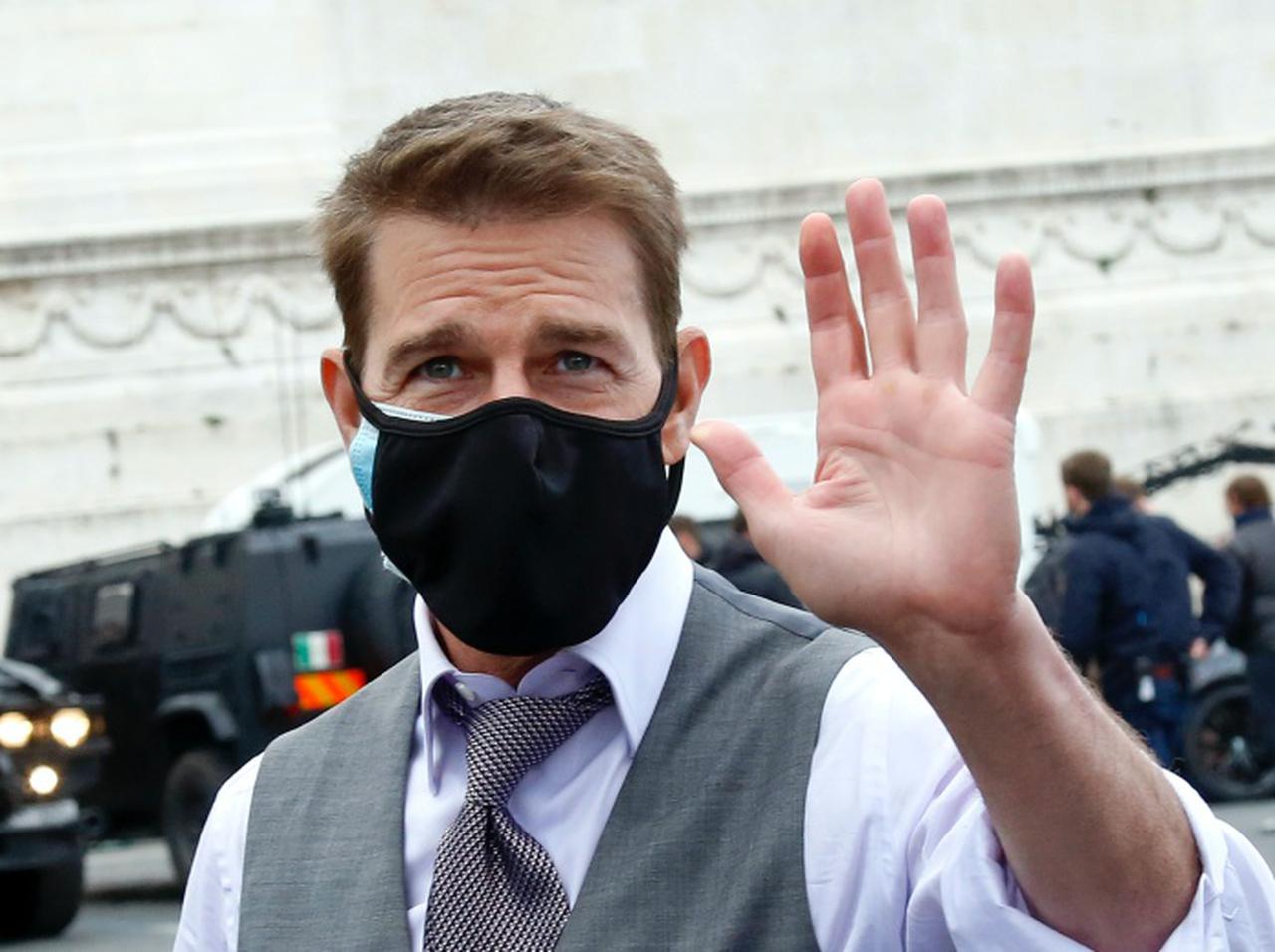 トム・クルーズが『トップガン マーヴェリック』の公開を遅らせている「ファン思いな理由」とは?