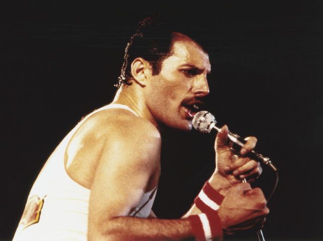 クイーンのフレディ・マーキュリーの元カノ、彼がゲイだと気がついた出来事を振り返る