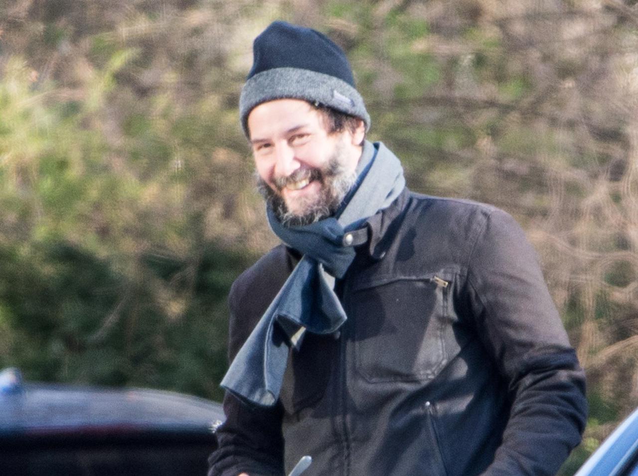 『ジョン・ウィック4』撮影開始か、キアヌ・リーブスが「手に持っていた物」に頭が混乱