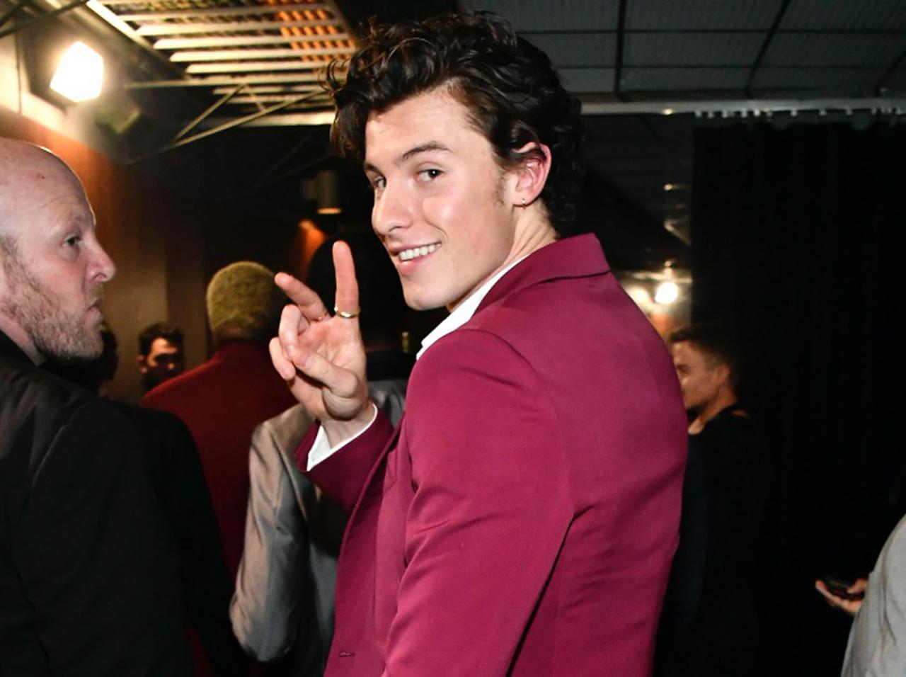 ジャスティン・ビーバーの「ピーチズ」をショーン・メンデスがアカペラ熱唱