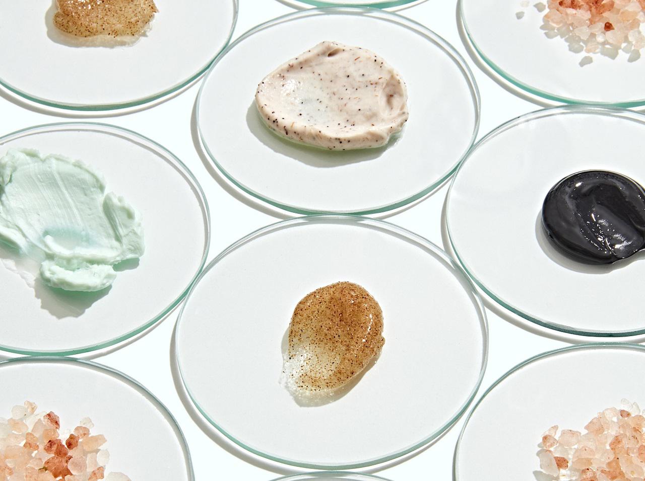 トレンドが本格化!「パーソナライズコスメ」の人気ブランド4選