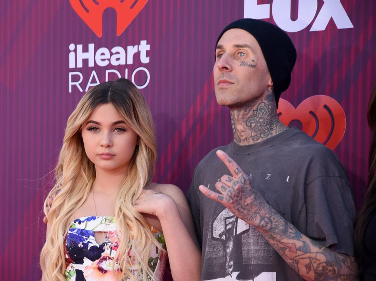 米人気ドラマー、お気に入りのタトゥーを娘に「消され」てオロオロしてしまう