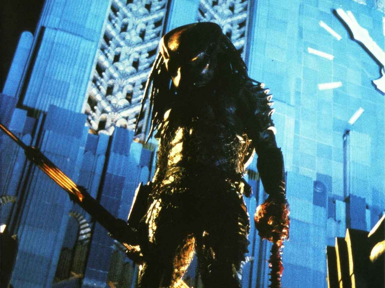 『プレデター2』撮影場所が危険すぎて「本物の死体」を発見してしまうハメになっていた