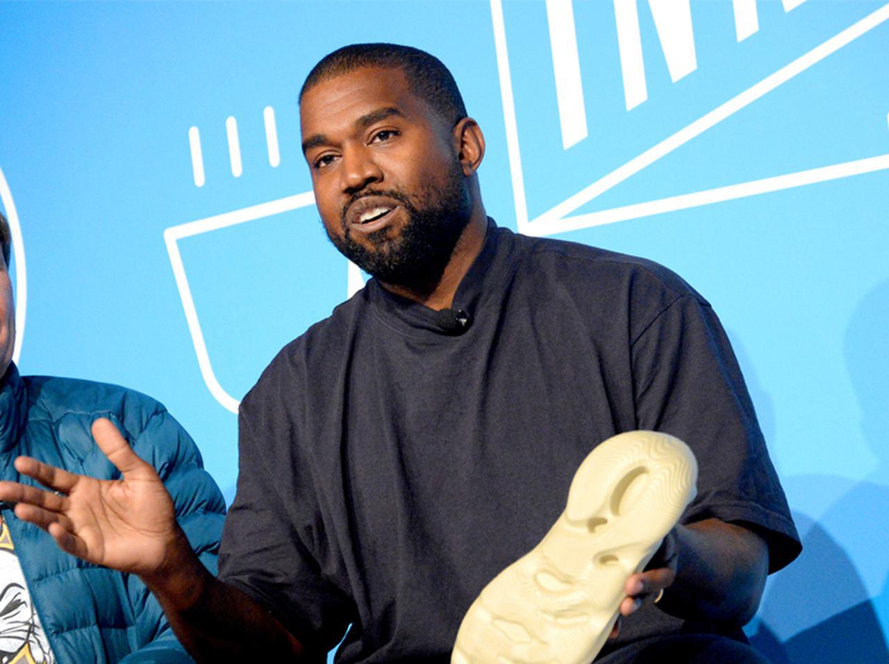 カニエ・ウェストとバレンシアガとのコラボ、24時間で1億円売り上げる!利益はどこに?