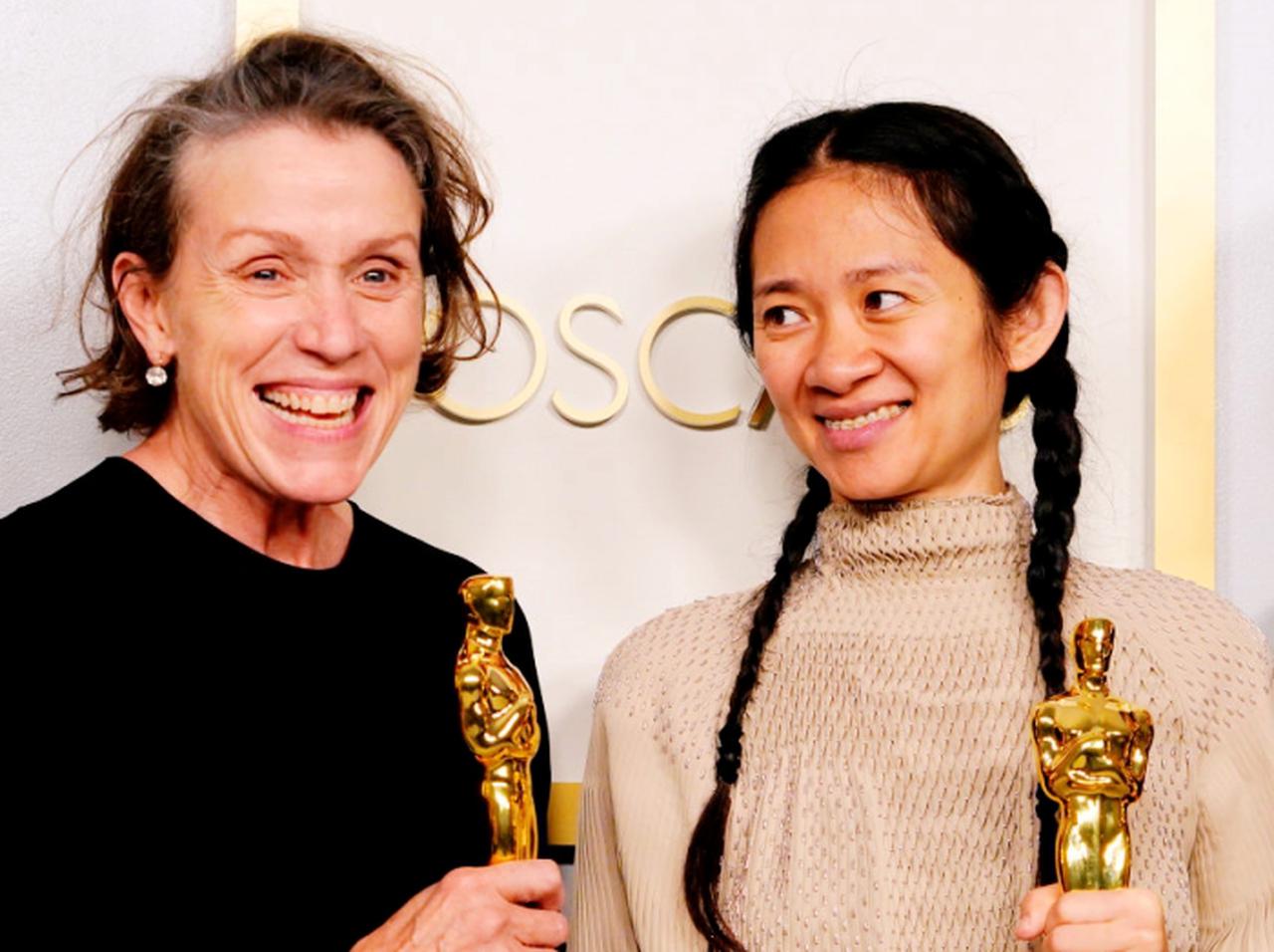 『ノマドランド』フランシス・マクドーマンド、受賞スピーチで「遠吠え」した理由が泣ける【アカデミー賞】