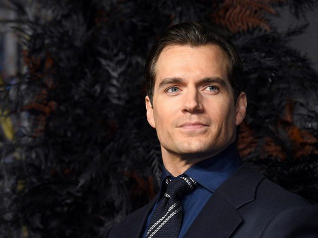 ヘンリー・カヴィル、インスタグラムで恋人を初公開