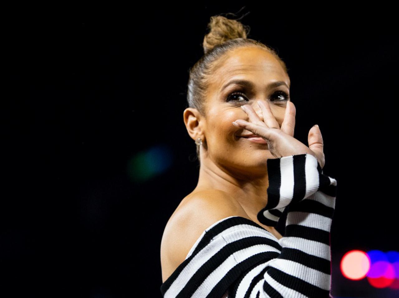 レッドソックス、“熱狂的ファン”とジェニファー・ロペスの復縁を喜ぶ