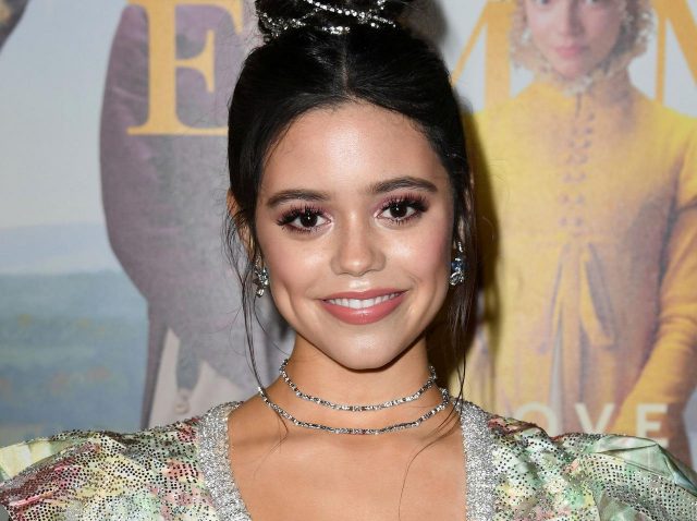 『アダムス・ファミリー』のNetflixドラマ、ウェンズデー役にあのディズニースターが決定！