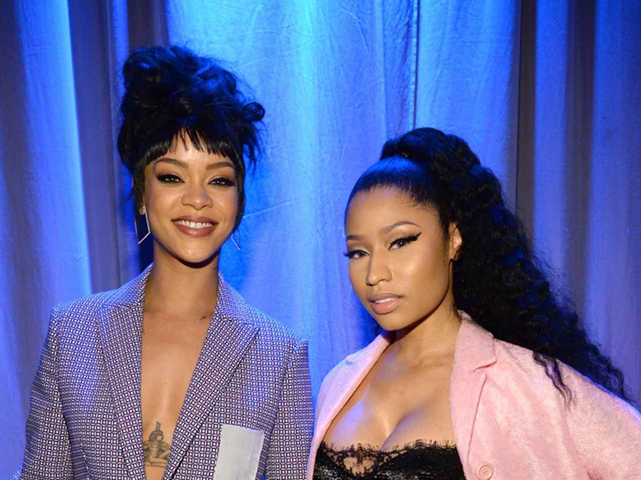 ニッキー・ミナージュ、「何か」をリリースすると発表！その裏でリアーナが動いていた