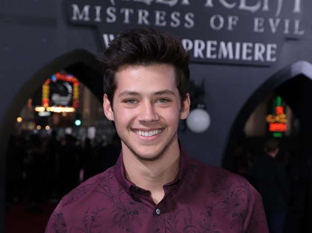 ドラマ版『ハイスクール・ミュージカル』のキャストが『ゾンビーズ3』に出演