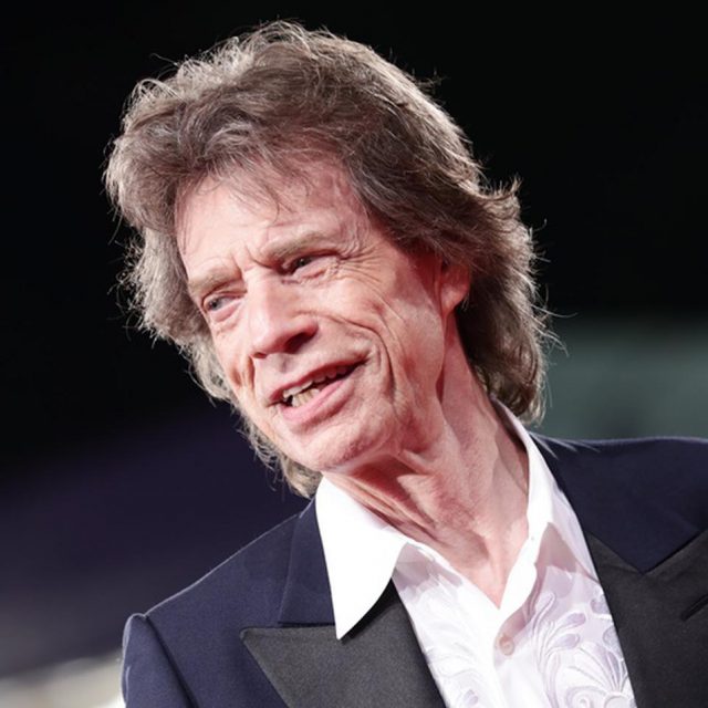 ミック・ジャガー、4歳の息子がイベントに参加！若かりし頃のミックの面影アリ!?