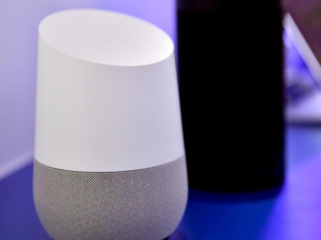 【アレクサの怖い発言】「第3の目を開いて」と言うと開く！その後の“変化”が怖い…