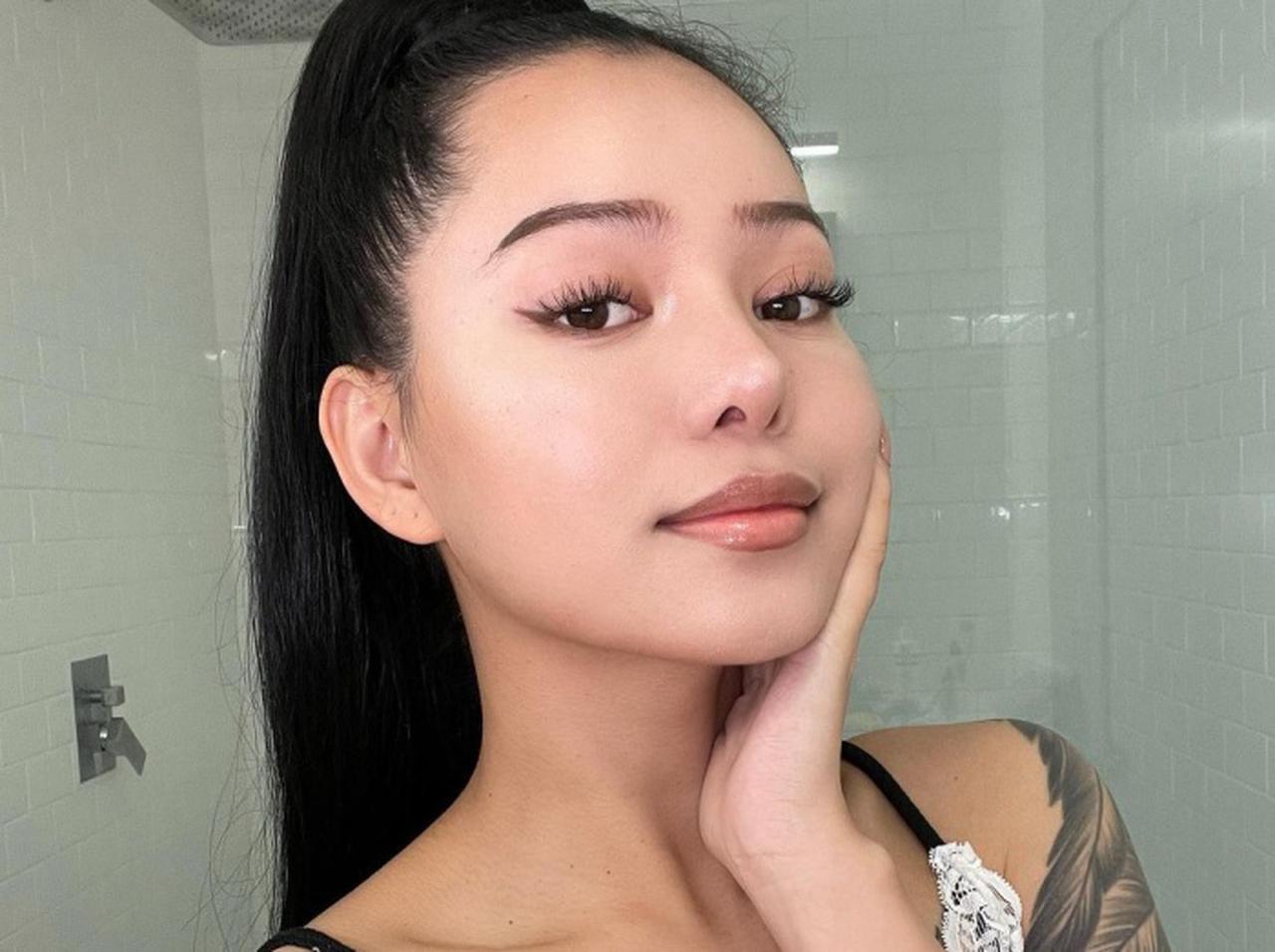 アジア系シンガーが快挙!ベラ・ポーチがデビュー曲でYouTubeの歴代記録を更新