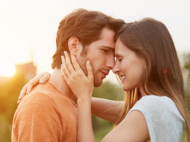 AVでなく「性教育」を警察署長が呼びかけ、「健全な恋愛関係」の理解にポルノは問題