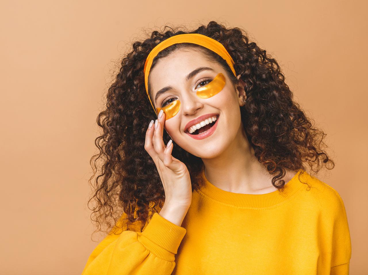 目の下のクマには“ビタミンK”が効果的!目元ケアに取り入れたい理由を皮膚科医が解説