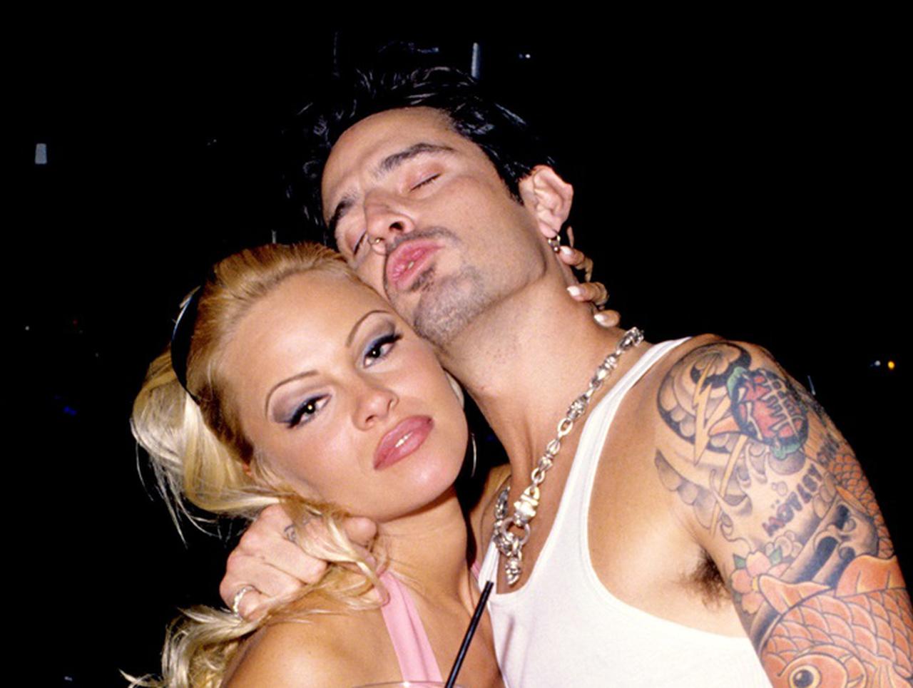 リリー・ジェームズがパメラ・アンダーソンに！パメラとトミー・リーのドラマが制作