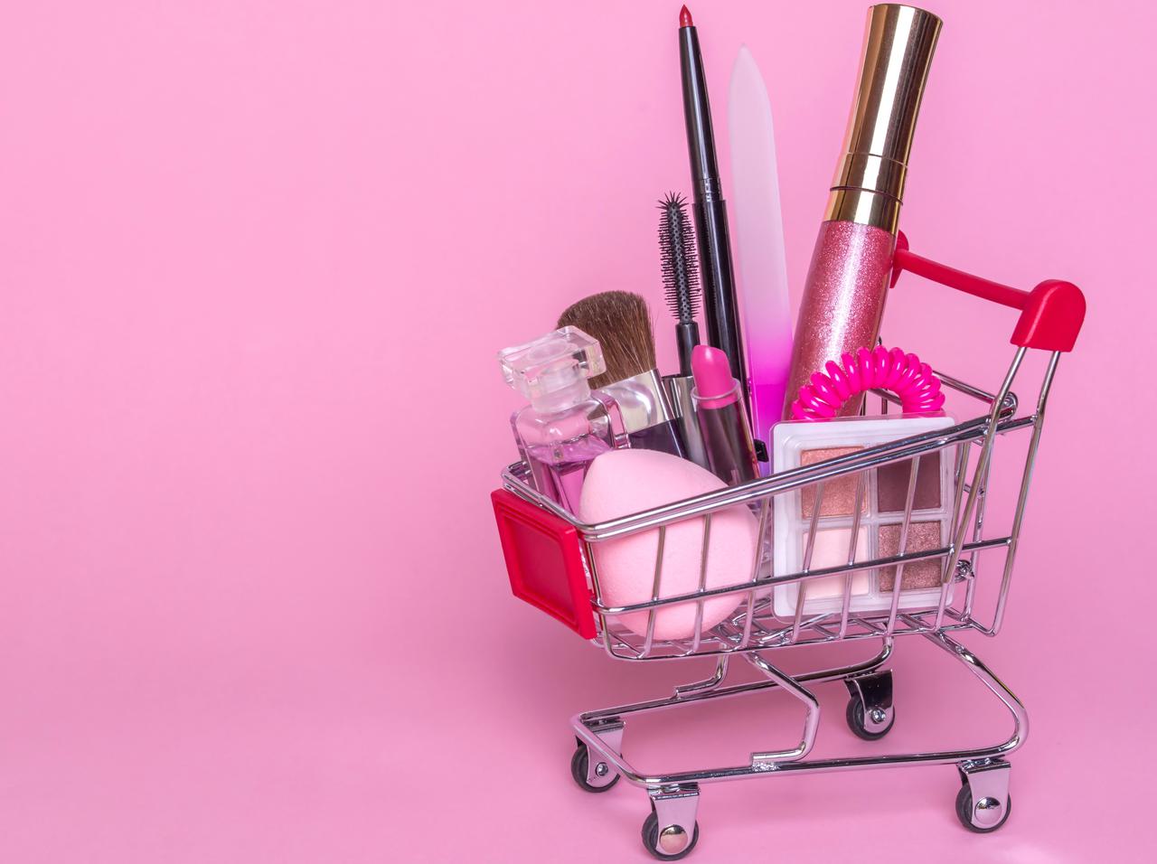 1,000円以下で買える！長年セレブに愛されるプチプラコスメとは？