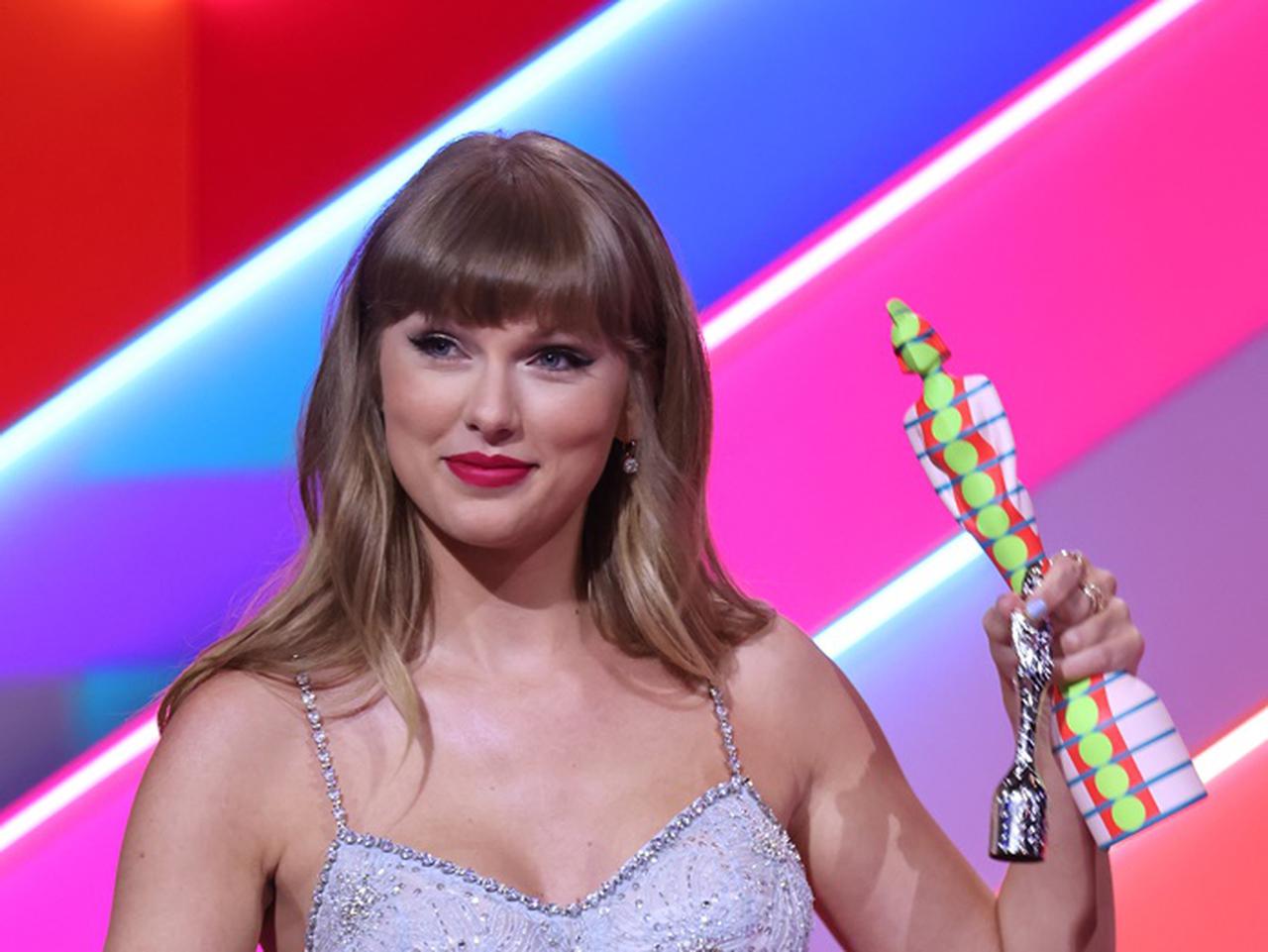 英イベント、マスクなしで4,000人以上の観客を入れるもコロナ感染者はゼロ