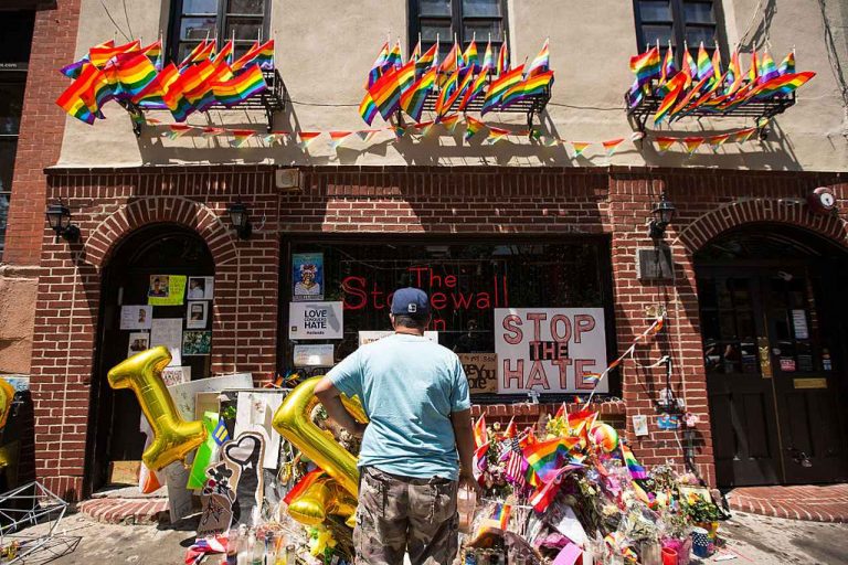 NYプライドで2025年まで警察が出禁に、LGBTQ+の職質率は6倍という最新の報告