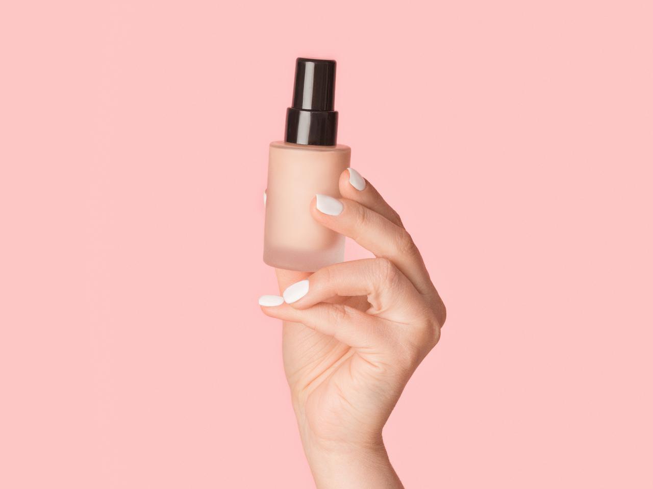 ファンデが浮くのは産毛が原因?“剃らず”に上手くなじませるコツ