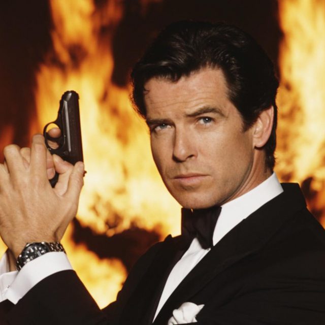 『007』5代目ジェームズ・ボンドの息子が父親に似すぎて、「もはやボンド」
