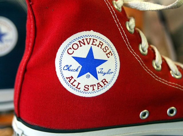 コンバース、インターン志願者のデザインをコピー？TikTokでの告発がバズる